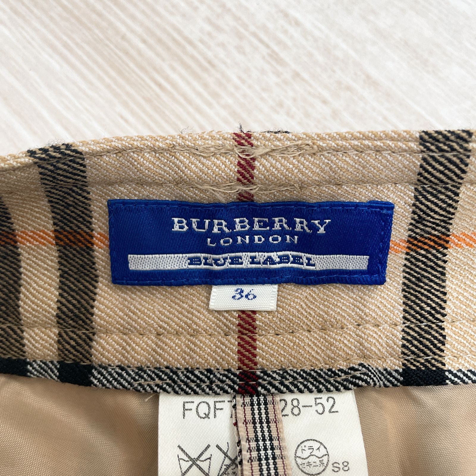 BURBERRY BLUE LABEL バーバリーブルーレーベル ハーフパンツ