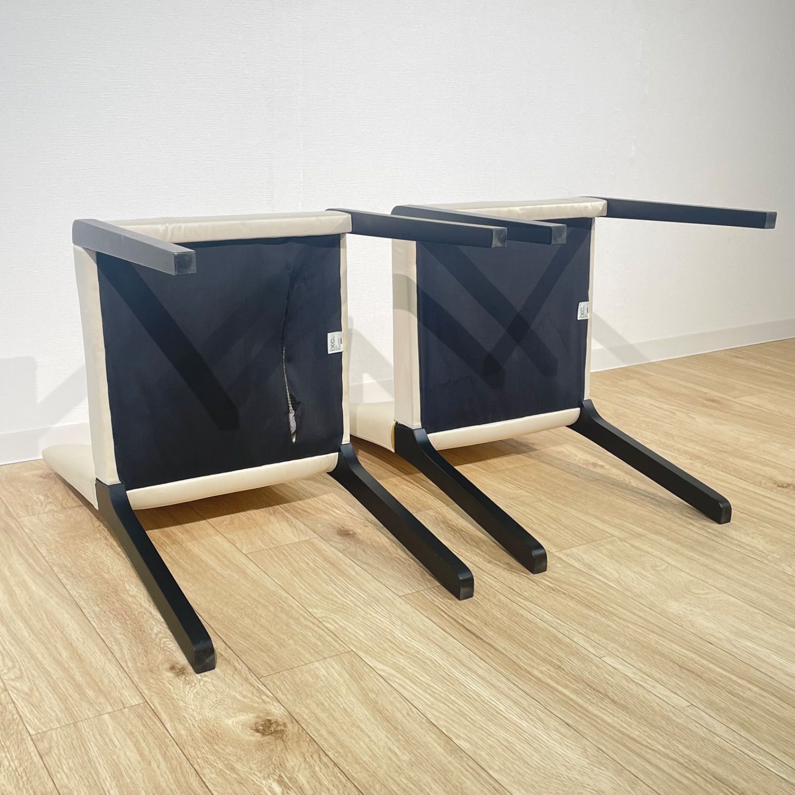 【小傷多数あり】Cassina East by Eastwest GINGER 訳あり‼︎ Cassina East by Eastwest GINGER - メルカリ