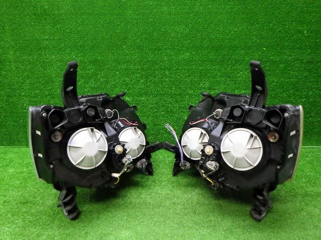 日産 セレナ C26 前期 HIDヘッドライト 左右セット セレナ ヘッドライト 左右 HID C26 NC26 前期 100-23097 B バラスト