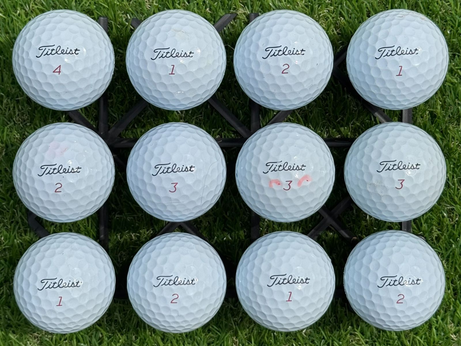 0 最新2024モデル タイトリストPRO V1X ロストボール 24球｜Yahoo