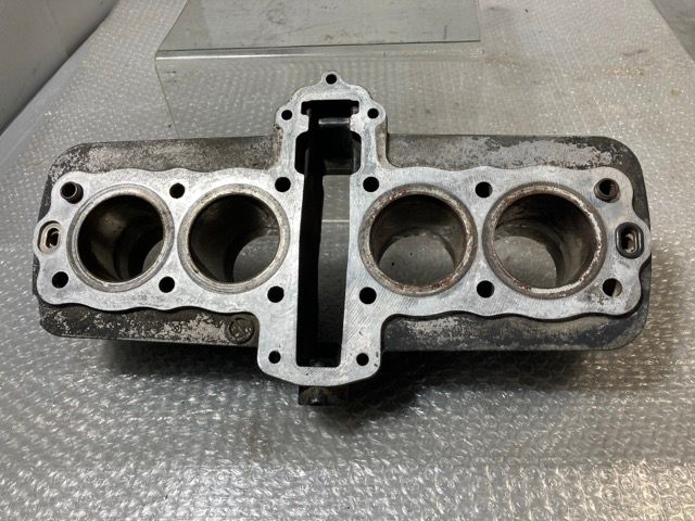 KAWASAKI  KAWASAKI Z500 KZ500B シリンダーブロック カワサキ 当時物 (C-24-0725-38-17) カワサキ KAWASAKI Z500 KZ500B シリンダーブロック カワサキ 当時物 (C-24-0725