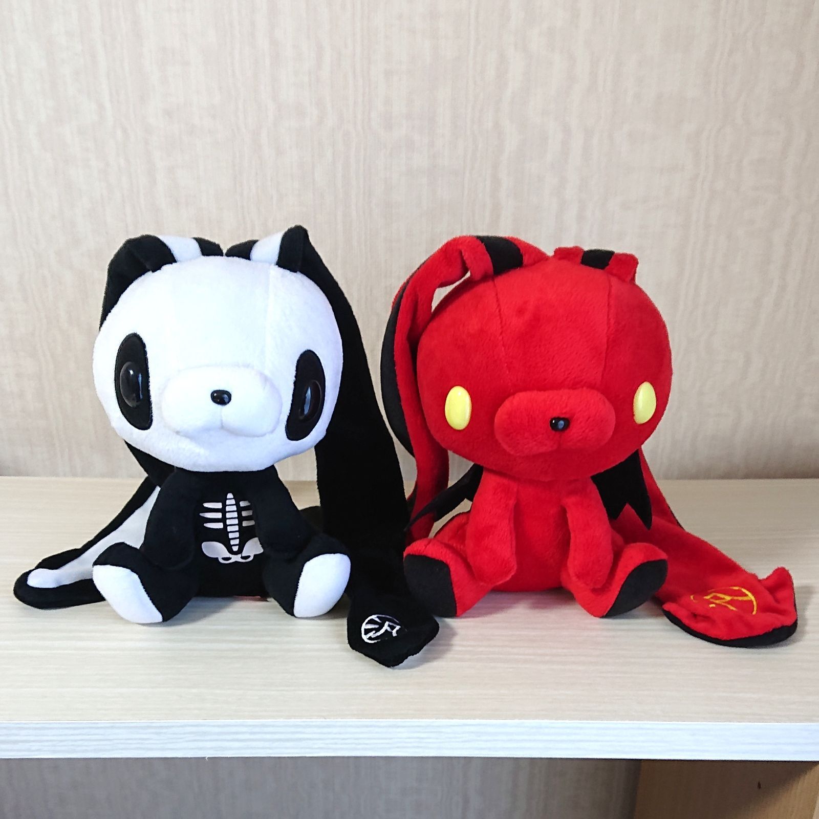 グル〜ミ〜 ぬいぐるみ 汎用うさぎ 黒 赤 ブラック レッド ハロウィン グル〜ミ〜 ぬいぐるみ 汎用うさぎ 黒 赤 ブラック レッド