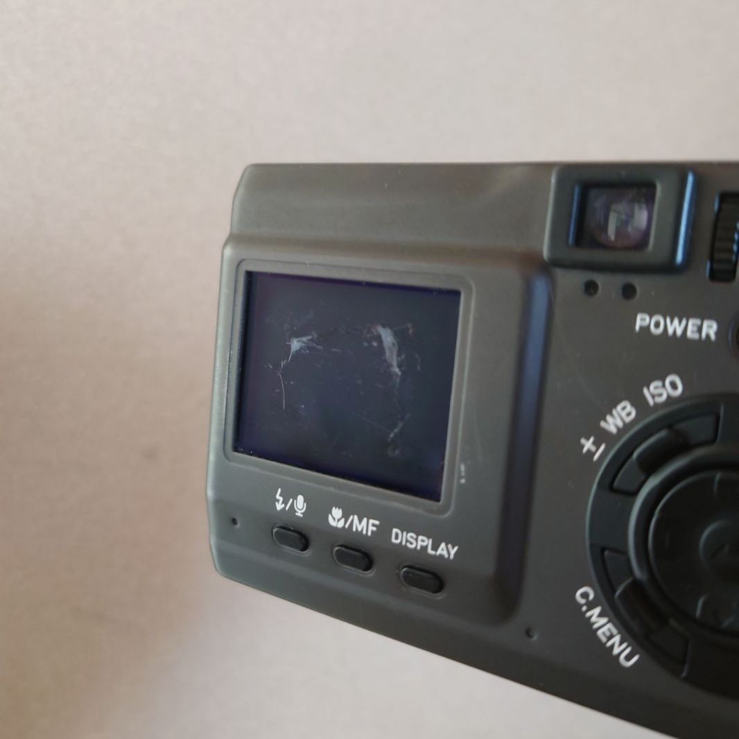 孤高のオールドデジカメ】Contax TVS Digital 希少チタン