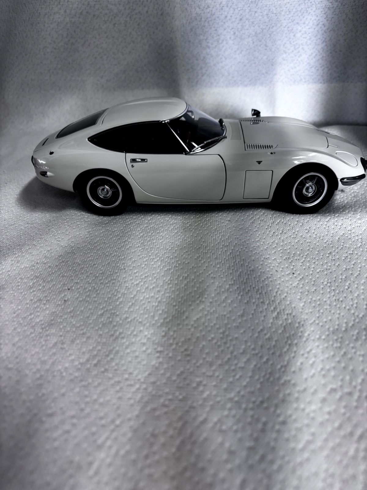 601376 オートアート2000GT-R チューンド・バージョン ホワイト オート