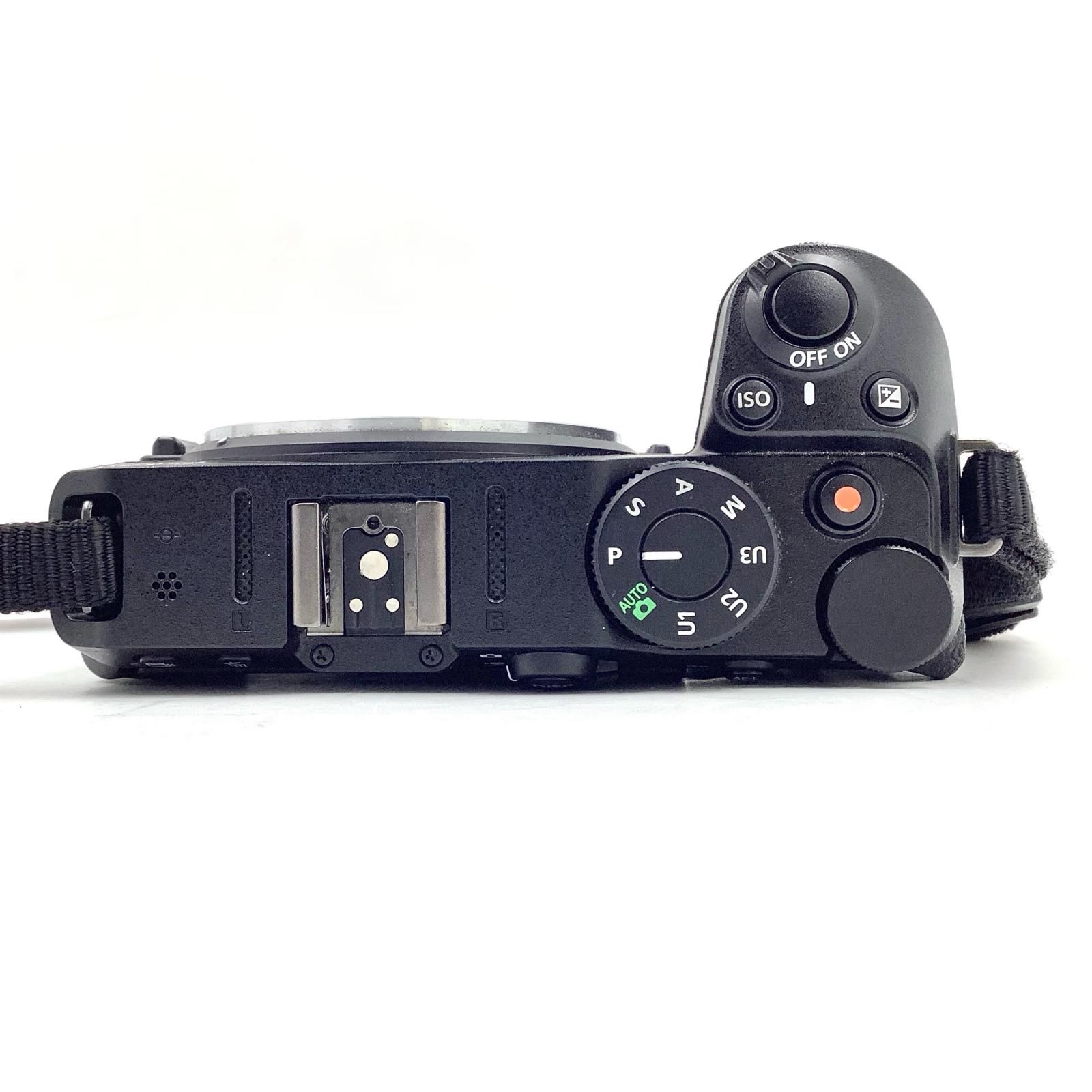 ボディ ブラック