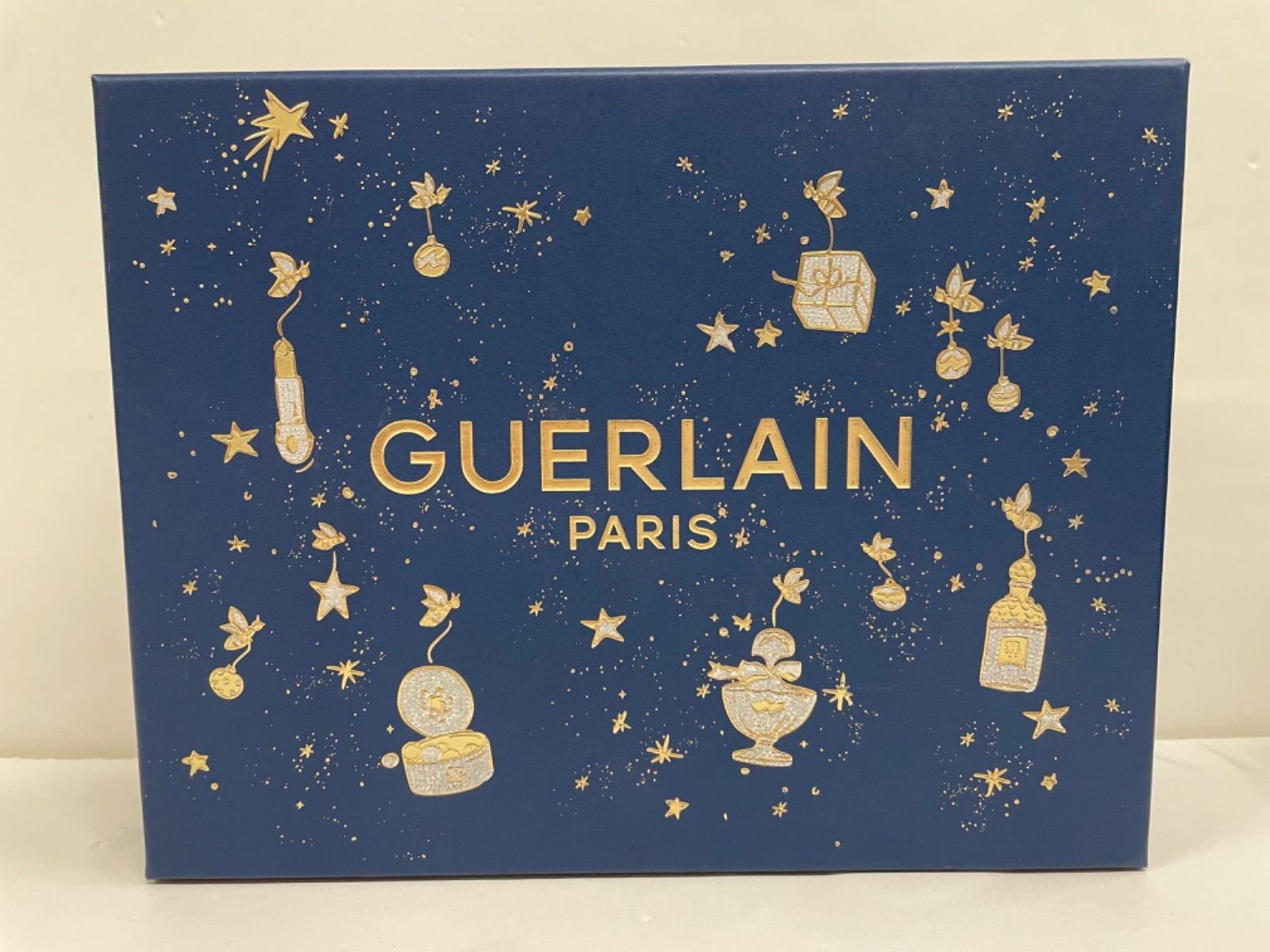 R2332 GUERLAIN PARIS ゲラン 2025年クリスマスコフレ アクア アレゴリア フォルテ フローラブルーム コフレ