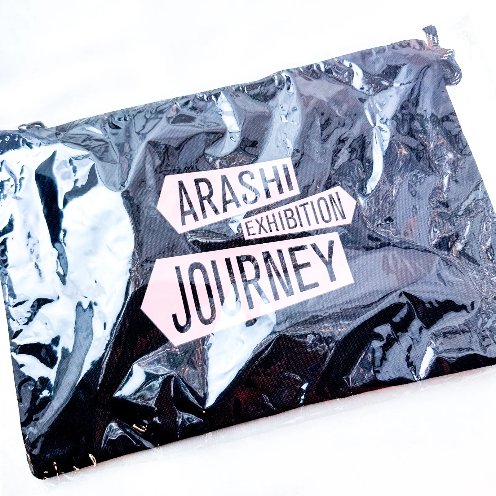 2026年最新】嵐を旅する展覧会 サコッシュの人気アイテム - メルカリ