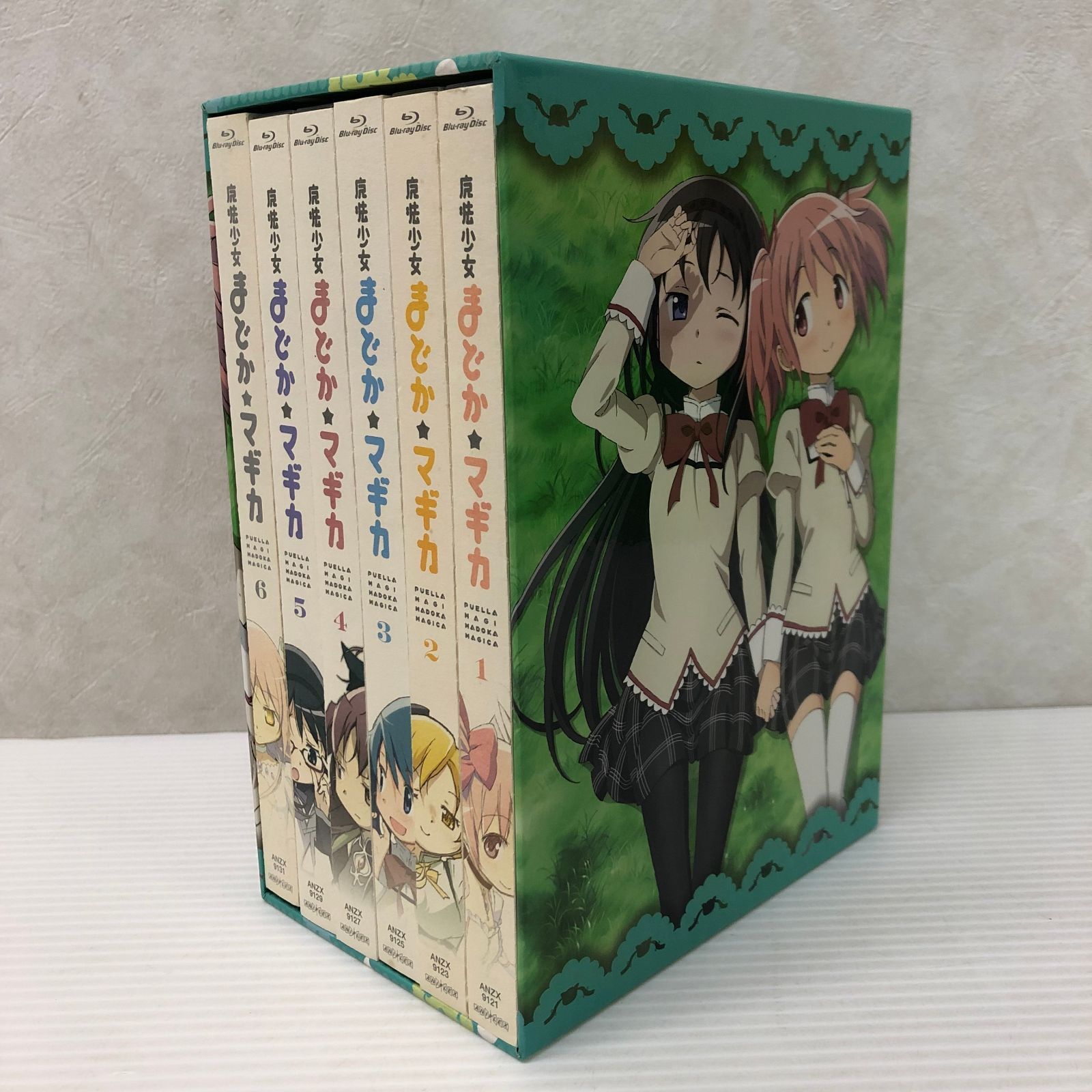 Blu-ray】魔法少女まどか☆マギカ 1~6 Blu-ray BOX【完全生産