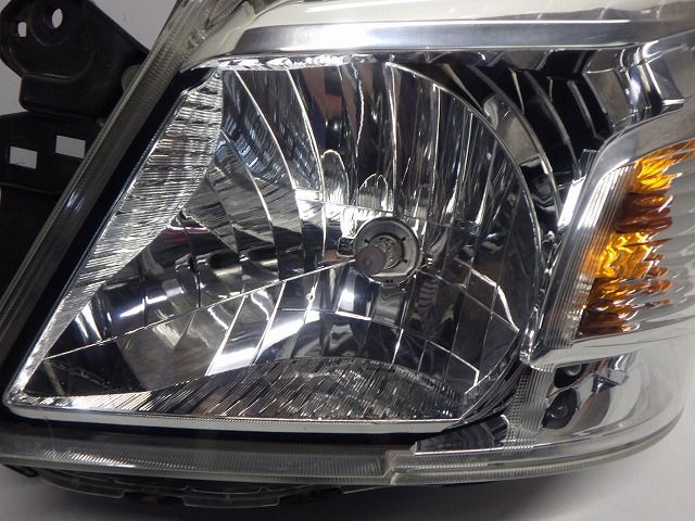 NV350 キャラバン E26 系 後期型 LED ヘッドライト ヘッドランプ