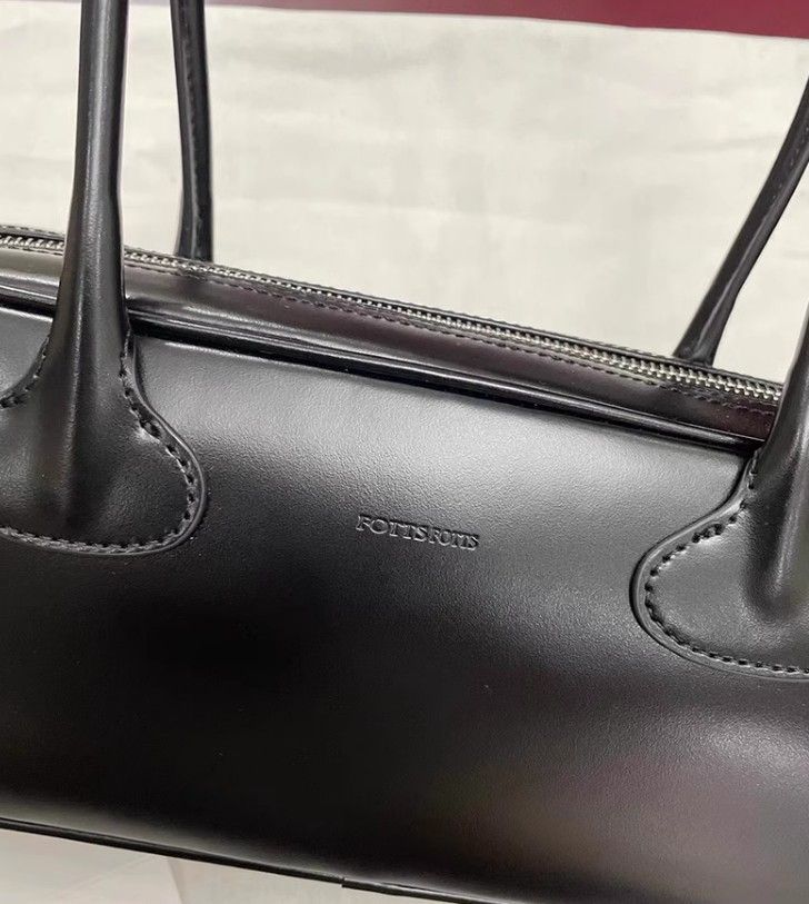 予約販売】FOTTSFOTTS bowling bag onuk ブラック - メルカリ