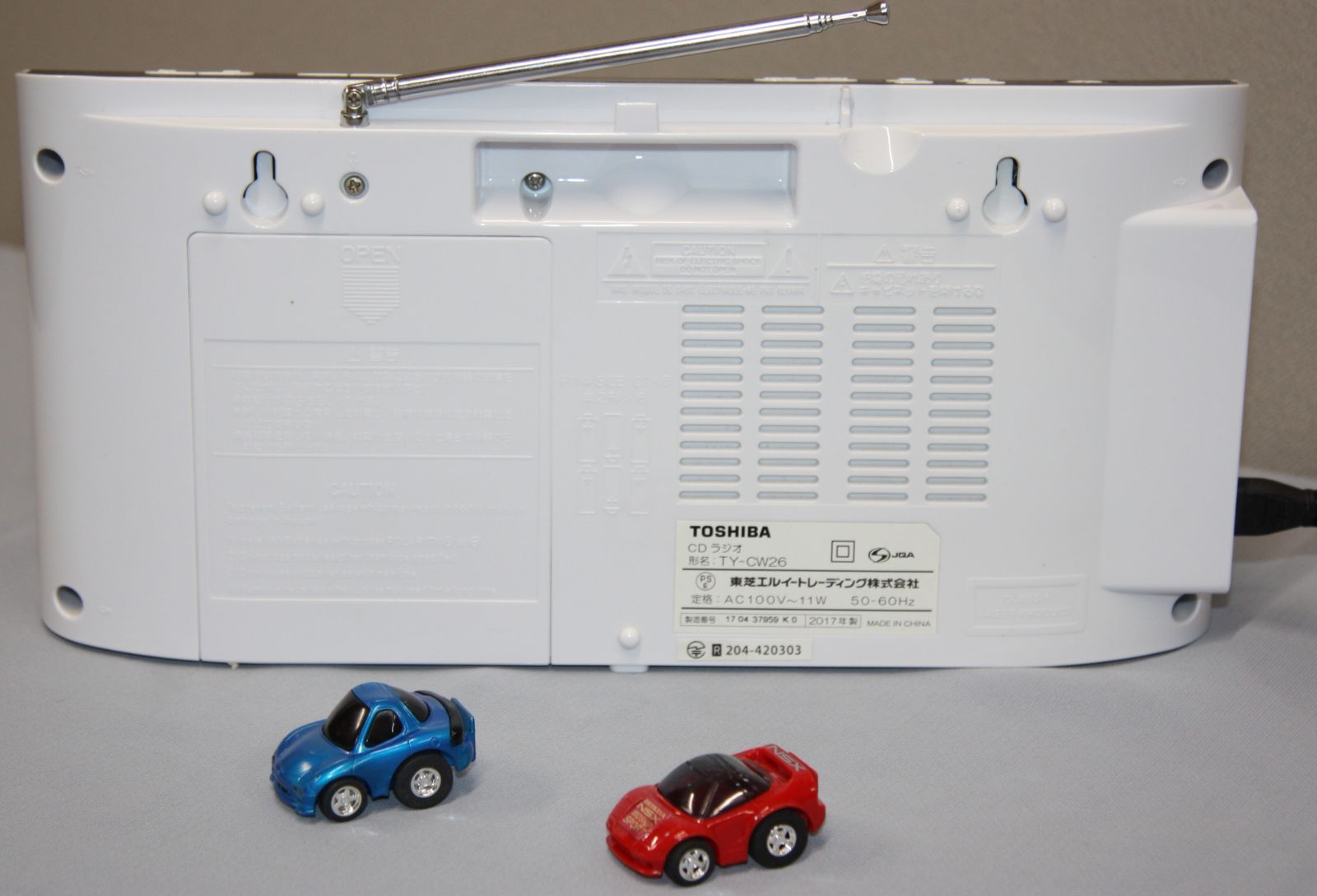 東芝 Bluetooth搭載 ワイドFM対応 CDラジオ TY-CW26 - メルカリ