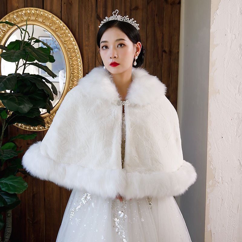 ウェディングショール ショール 白 ファー エコファー ウェディング ホワイト 結婚式 花嫁 二次会 パーティー ウェディング 豪華 フェミニン ガーリー プリンセス 森ガール 前撮り