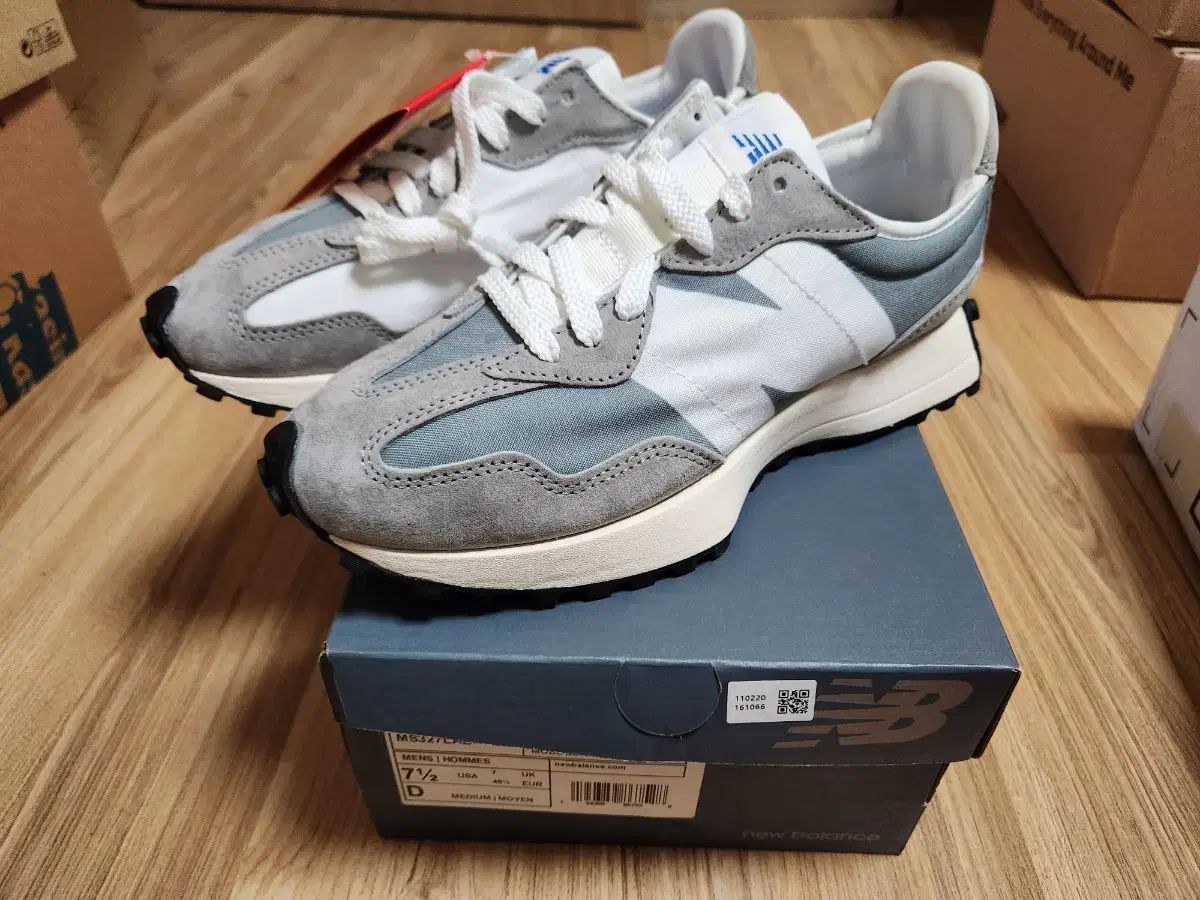 New Balance(ニューバランス) グレー 327