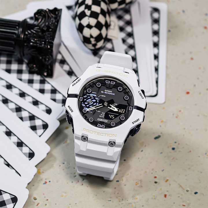 G-SHOCK Gショック ジーショック 白 ホワイト GA-B001SF-7A メンズ