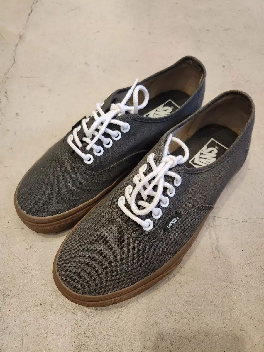 【雷市場（ポンジャン）商品韓国直送】 ヴィンテージ VANS(バンズ) オーセンティック 260