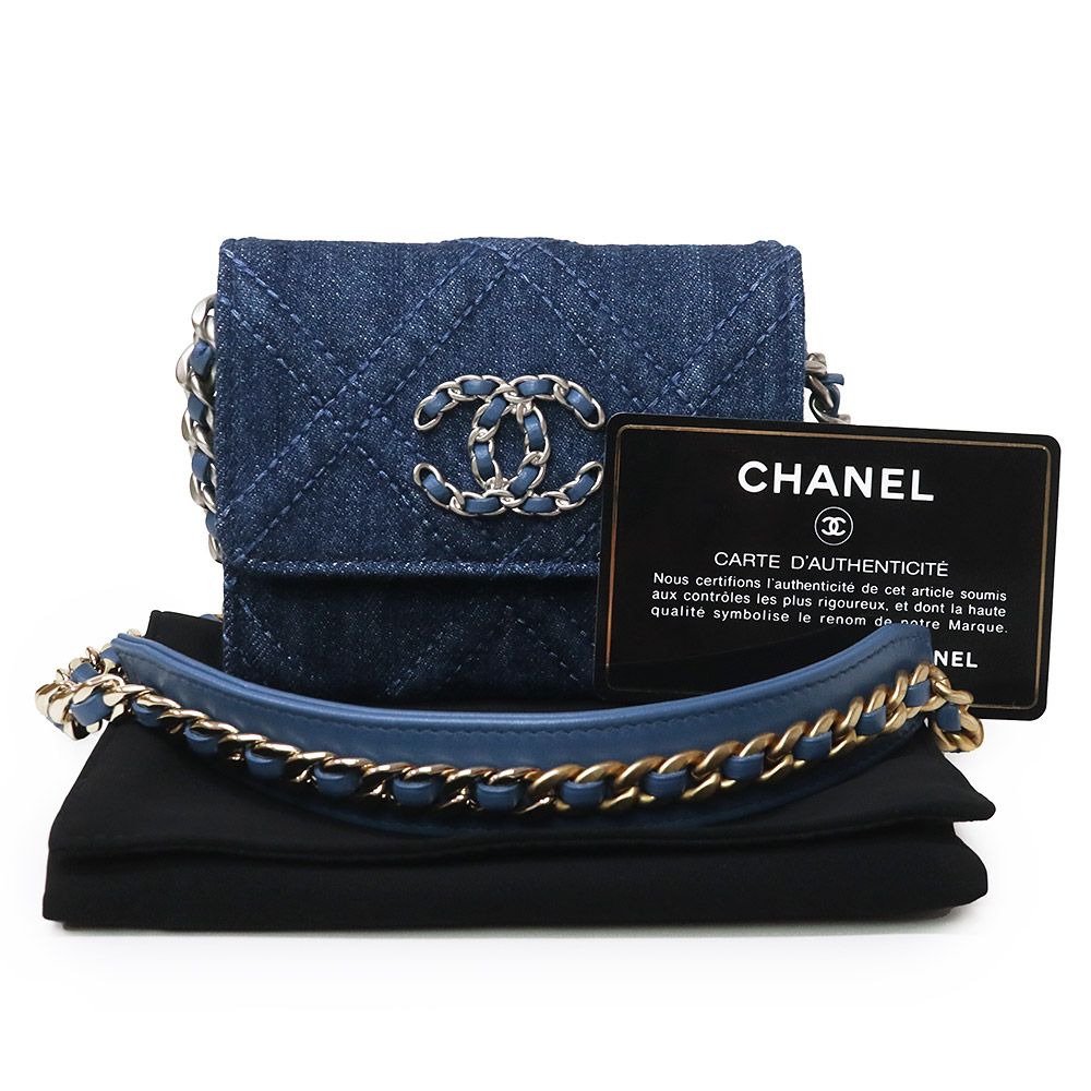 CHANEL シャネル シャネル19 スモールウォレット フラップ 二つ折り財布 楽天市場】≪Brand new≫ CHANEL 19 Small Flap Walette Black