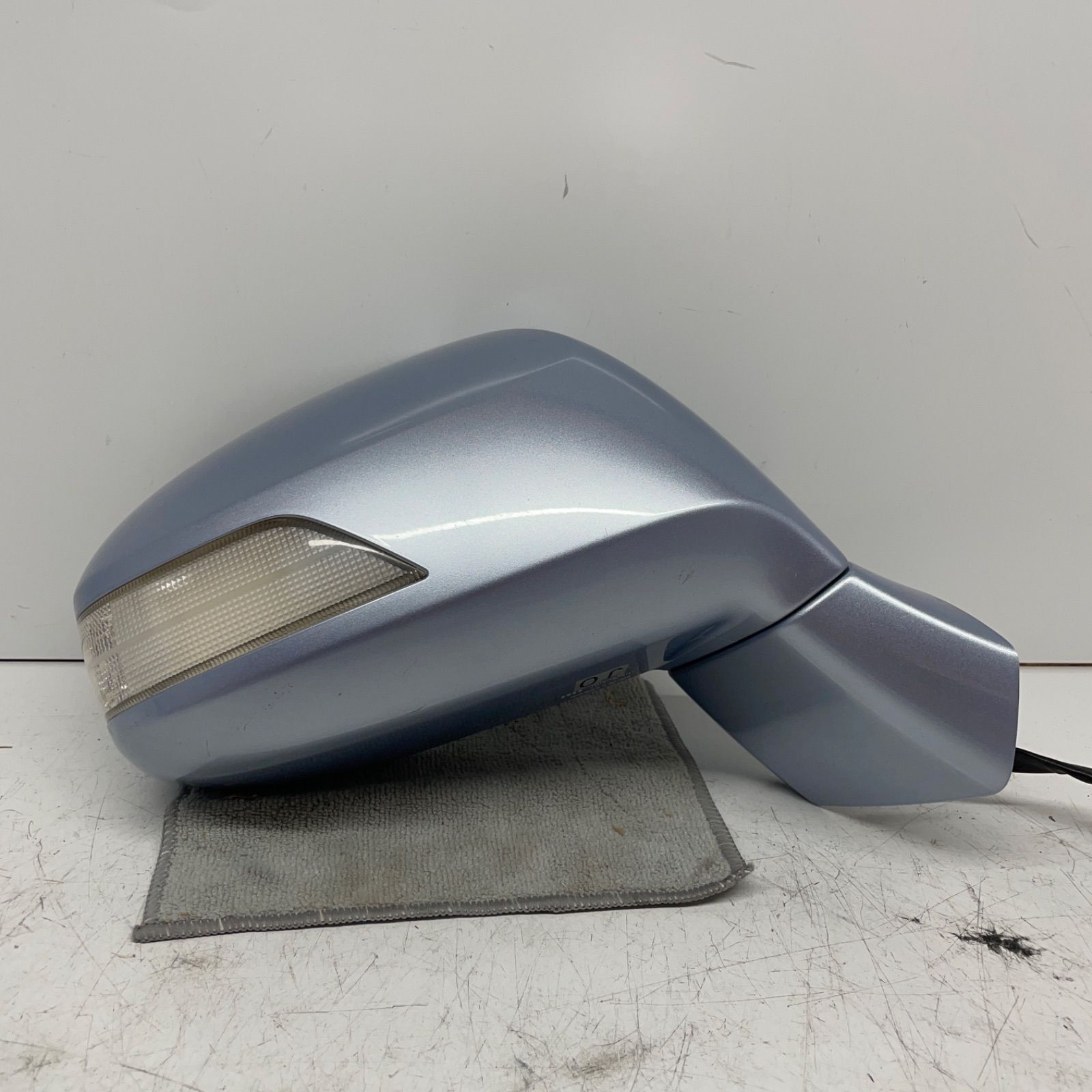 フリード GB3 GP3 純正 ドアミラー 右 7ピン シルバー Murakami 8326 N9 フリード GB3 純正 ドアミラー 右 青 B553P 76200-SYY-J01ZU お得