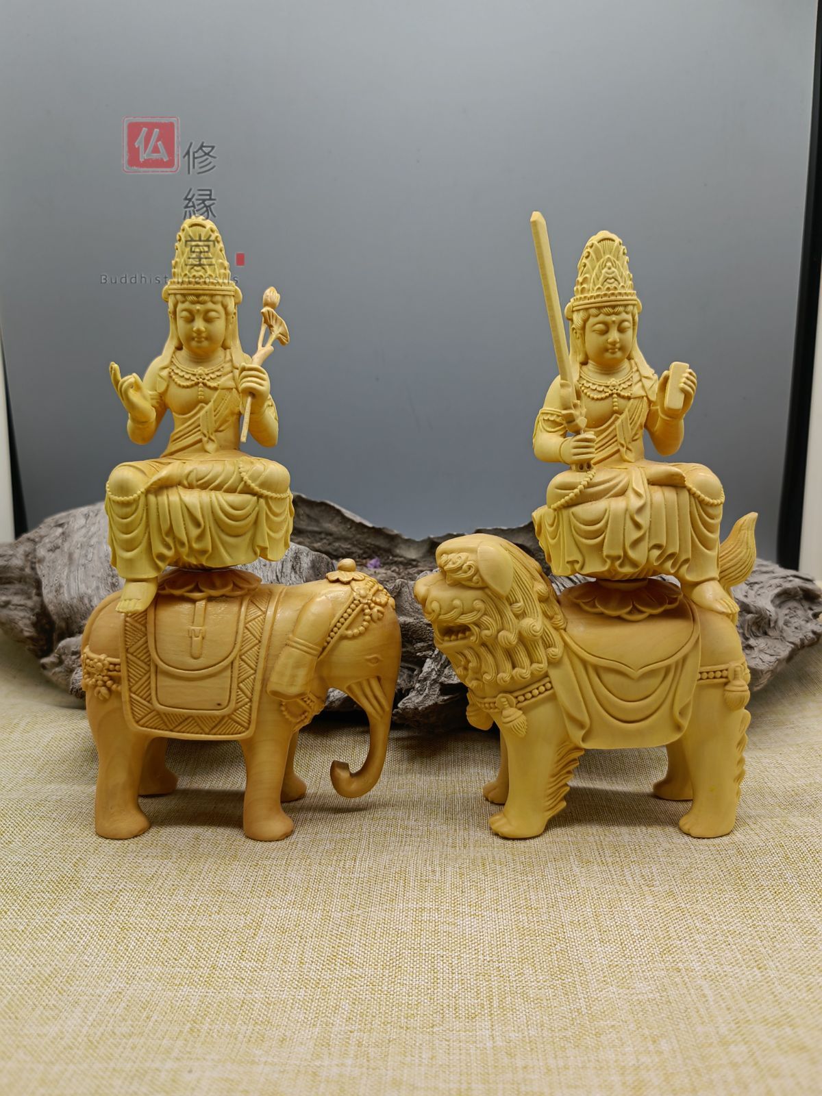 修縁堂】木彫り 仏像 文殊菩薩 普賢菩薩座像一式 彫刻 仏教工芸品 柘植 