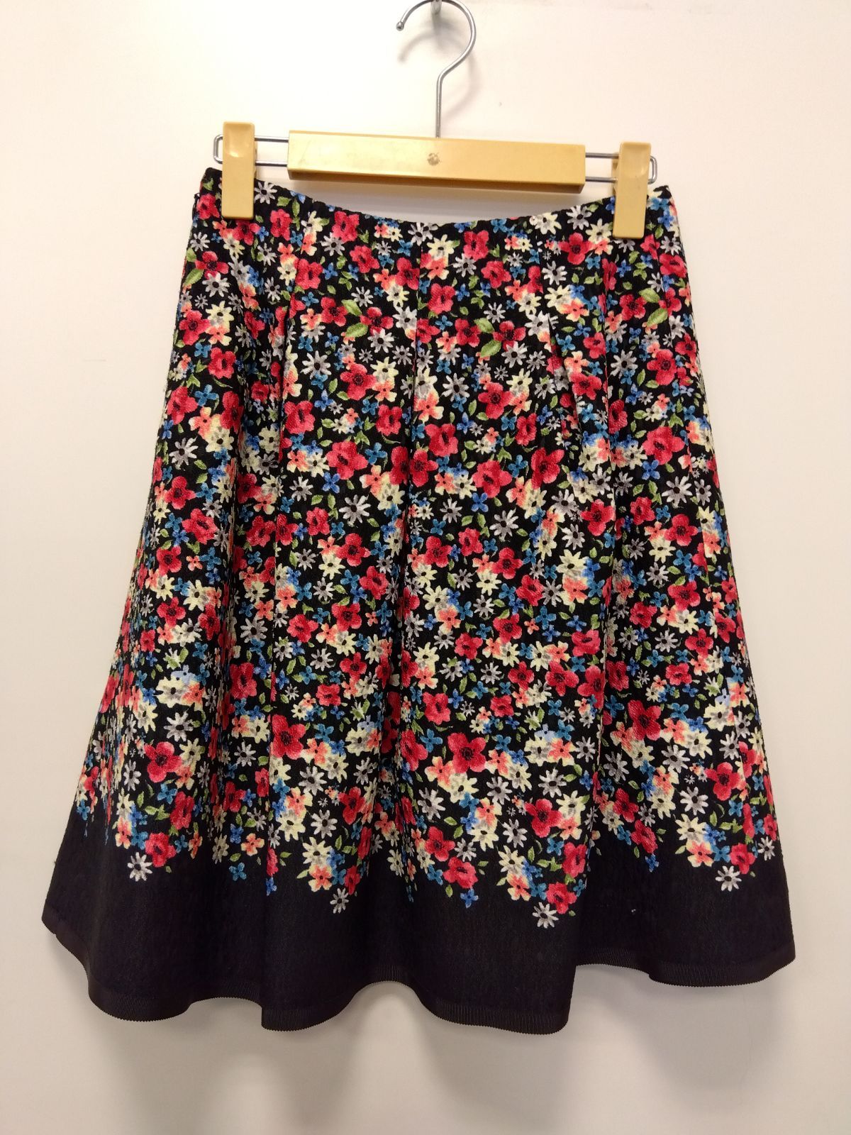 M14 エムズグレイシー M'SGRACY ひざ丈スカート 花柄 Sサイズ