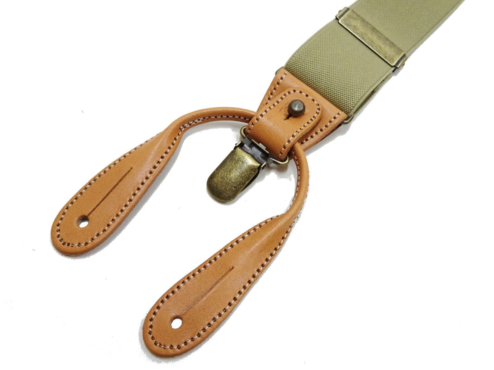 バーバリーメンズサスペンダー 新品未使用 ノバチェック柄 シルバー 金 美品 バーバリーメンズサスペンダー 新品未使用 ノバチェック柄