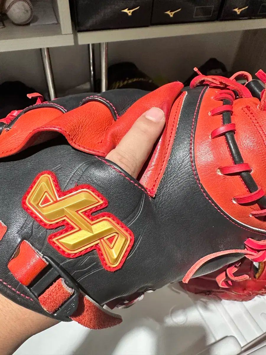 さくらんぼ刺繍スタイ ドットミニヨン “ウステラコッタ”