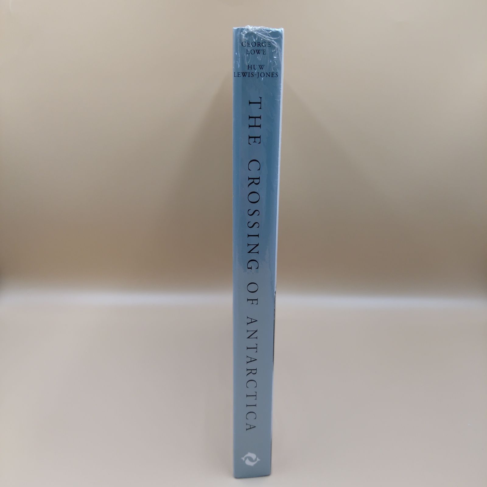 TAKA27-68】◇ 未開封 洋書 THAMES & HADSON ｢THE CROSSING OF