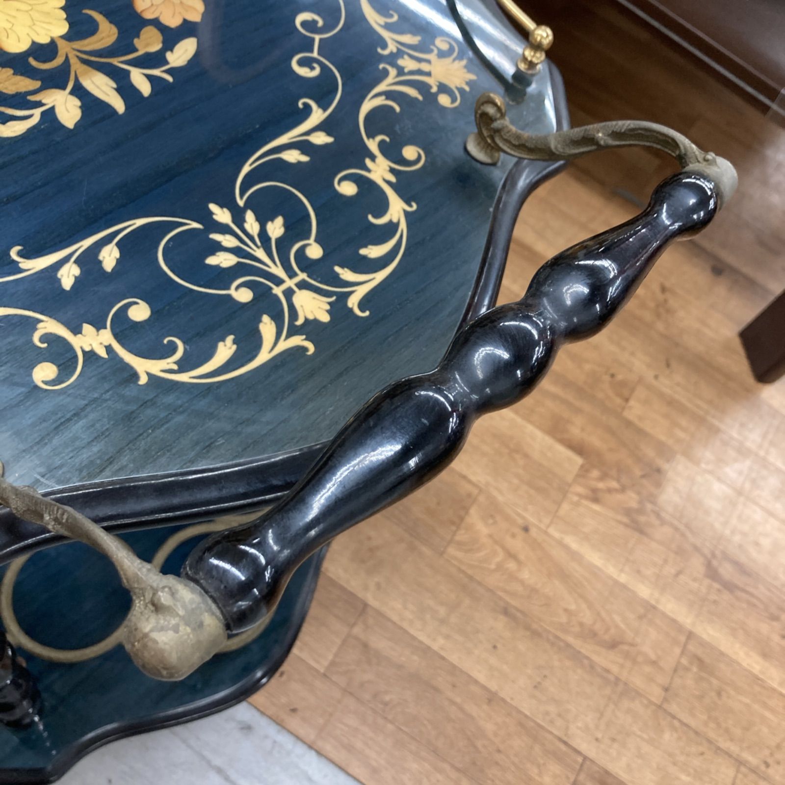 イタリア製 アンティークキッチンワゴン