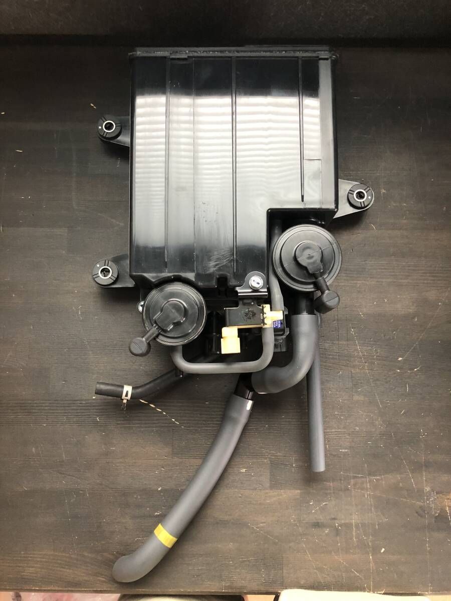 トヨタ 純正 レクサス LS430 チャコール キャニスタ Charcoal Canister 77740-50092 TOYOTA LEXUS Genuine JDM メーカー純正品