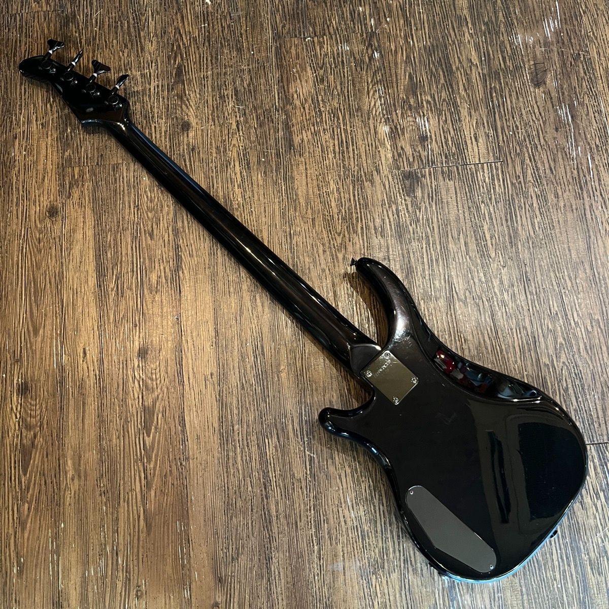 フェルナンデスFRB-55 REVOLVER Electric Bass ベース フェルナンデスFRB-55 REVOLVER Electric Bass ベース