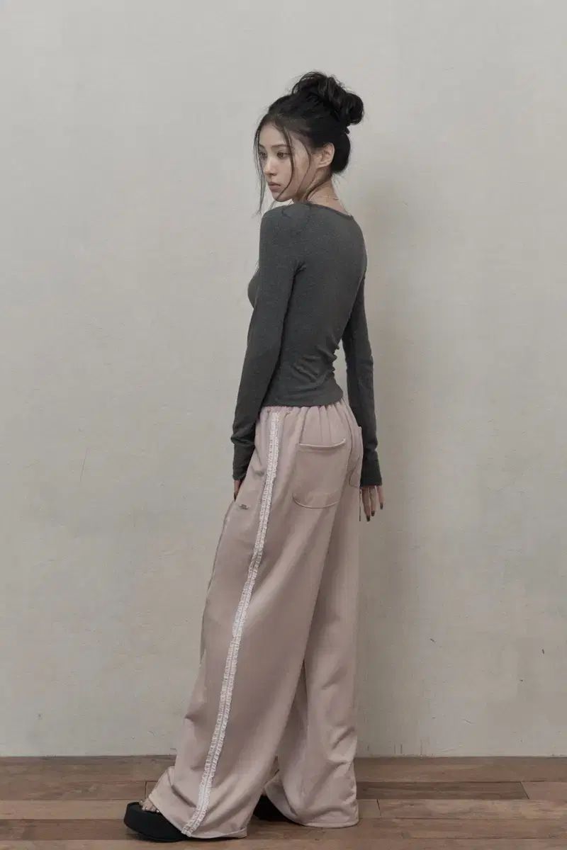 カーキポイント レース トラック パンツ ピンク DECORATOM_COM_BR