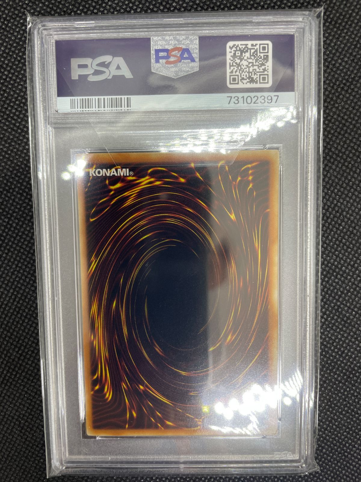 PSA鑑定品】 遊戯王カード ブラック・マジシャン PSA6 プレミアム