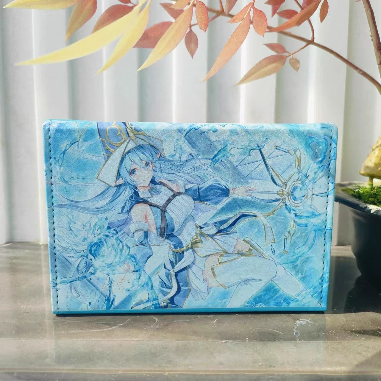 遊戯王 聖殿の水遣い 合皮製デッキケース　スリーブ二点セット 遊戯王 聖殿の水遣い 合皮製デッキケース スリーブ二点セット