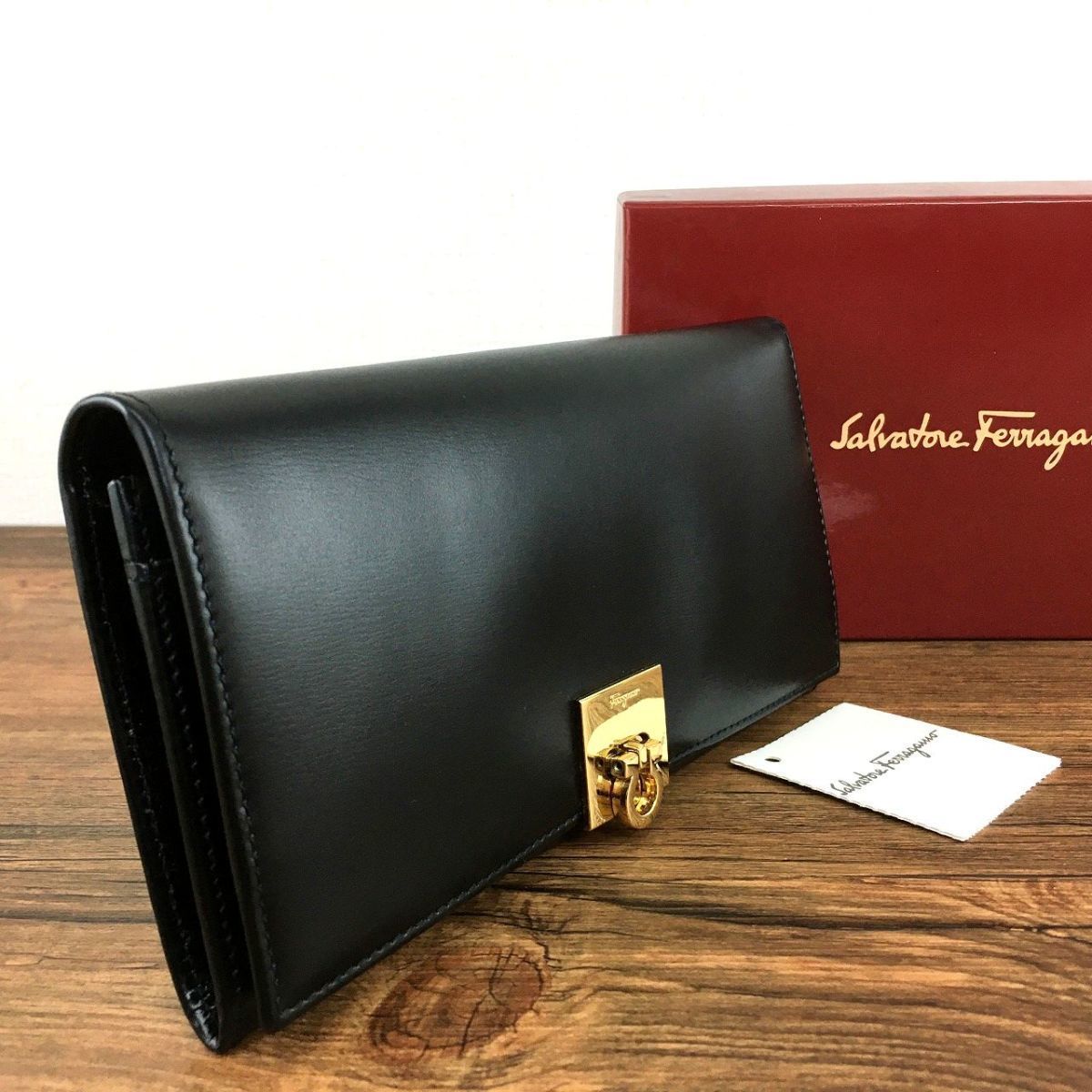 極美品 Salvatore Ferragamo 長財布 黒 ガンチーニ 45-starttpitching.com