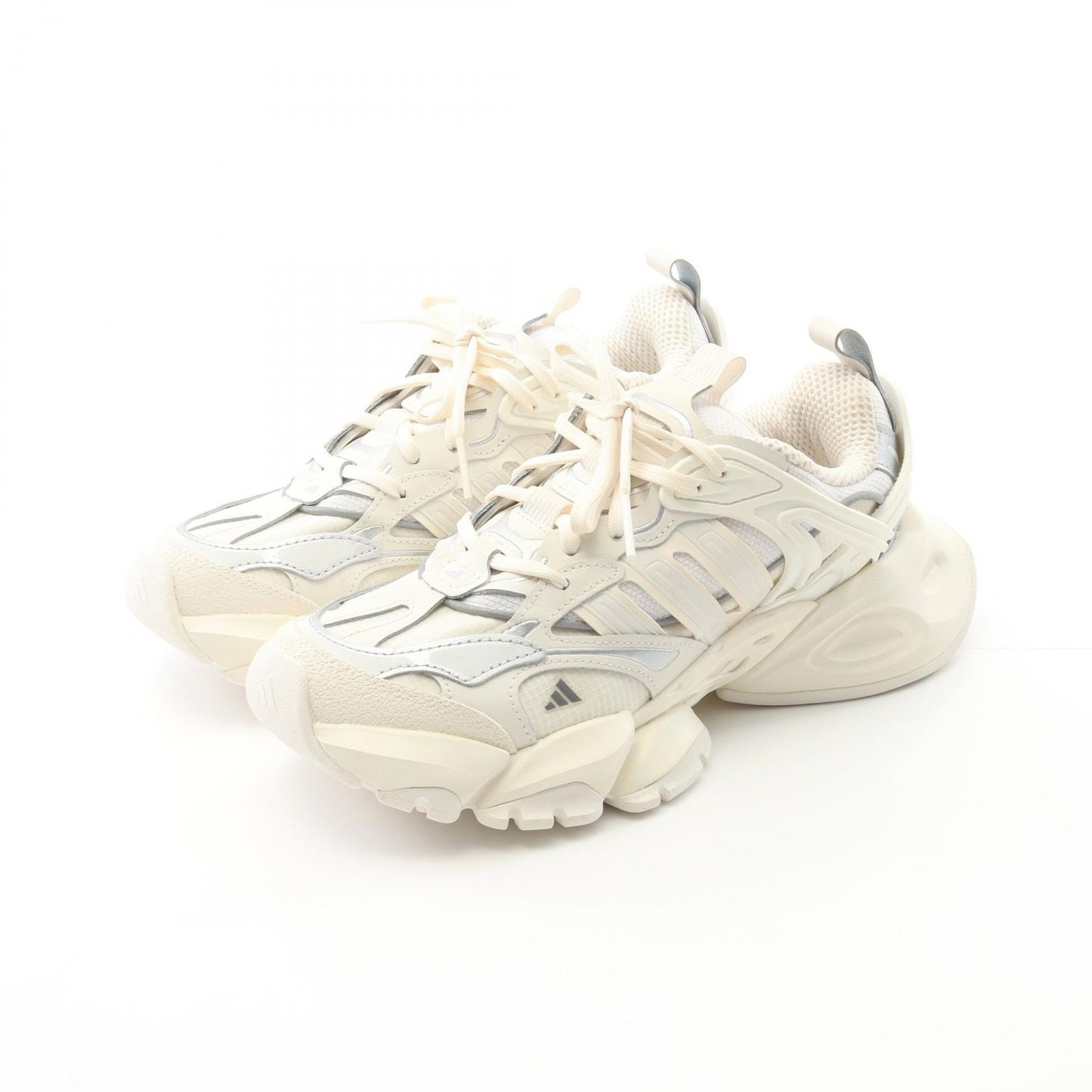 希少　アディダス　レザー　スニーカー アディダス adidas スニーカー VENTO XLG RUNNER DELUXE IH7795