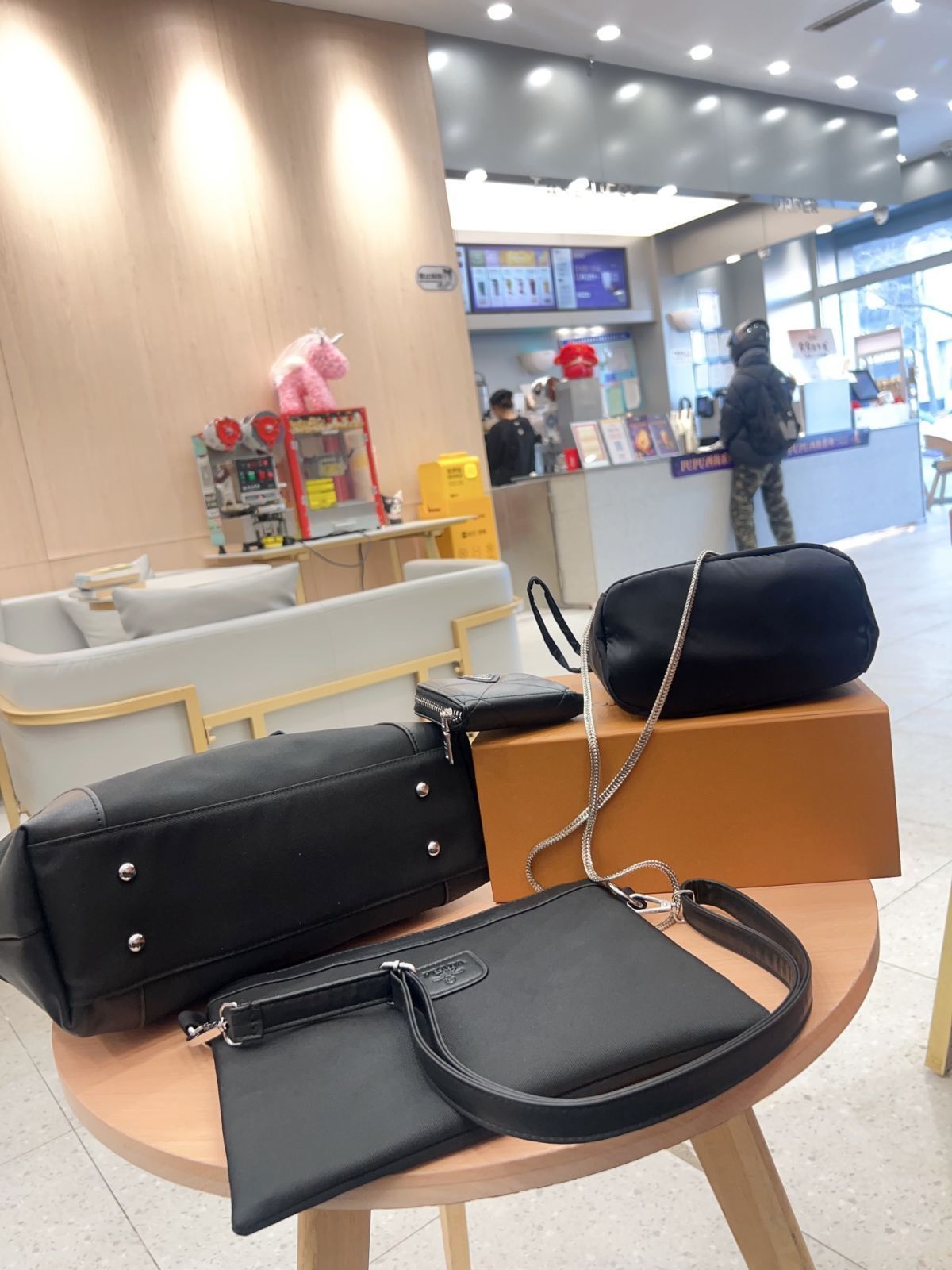 本日特価] TOP New 2025 高品質3点セット - Prada 2点セット +
