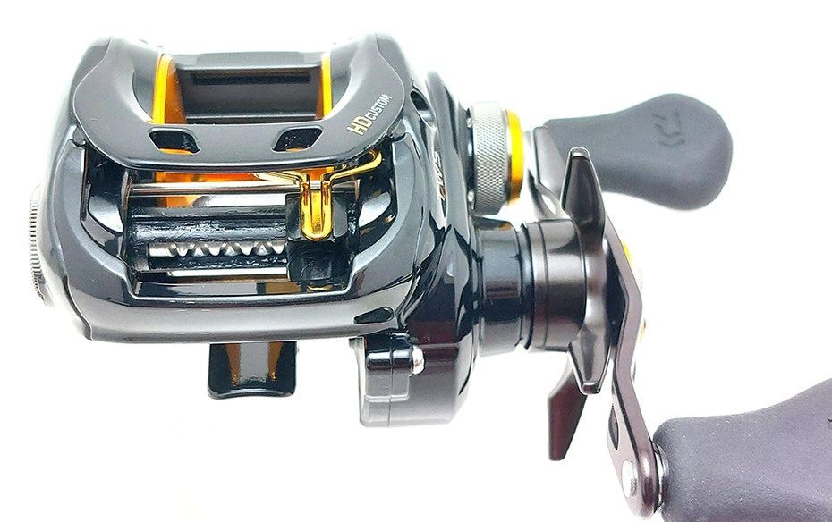 2)【中古】【送料無料】ダイワ タトゥーラ HD 150HL-TW HDカスタム