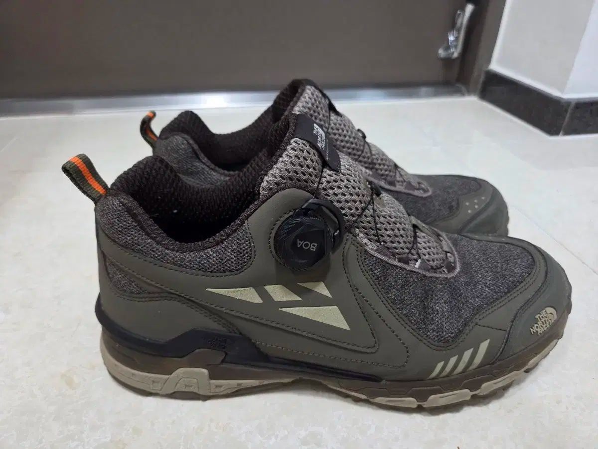 THE NORTH FACE ザノースフェイス ダイナミック10 登山靴