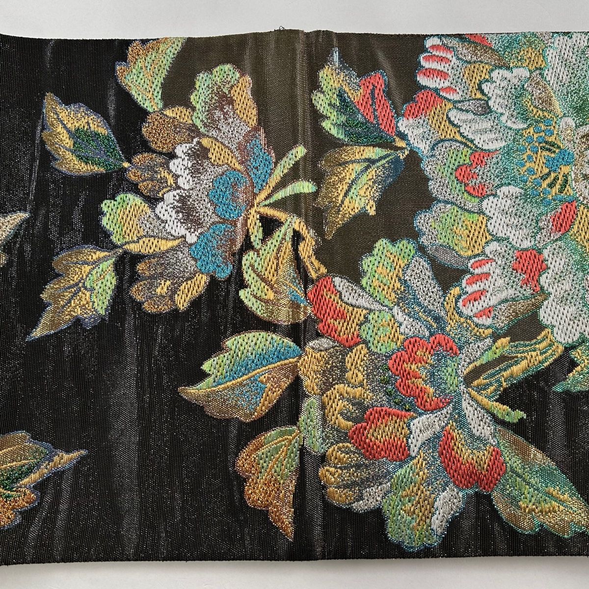 ①⑦⑨牡丹　金糸　六通袋帯　未使用超美品 袋帯 美品 秀品 華文 箔 金糸 黒 六通 正絹 【中古】