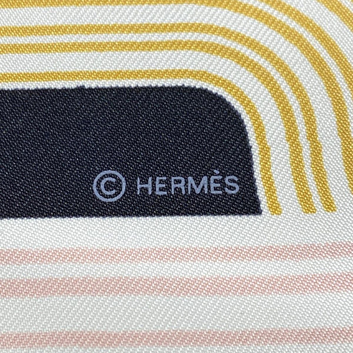 893888S