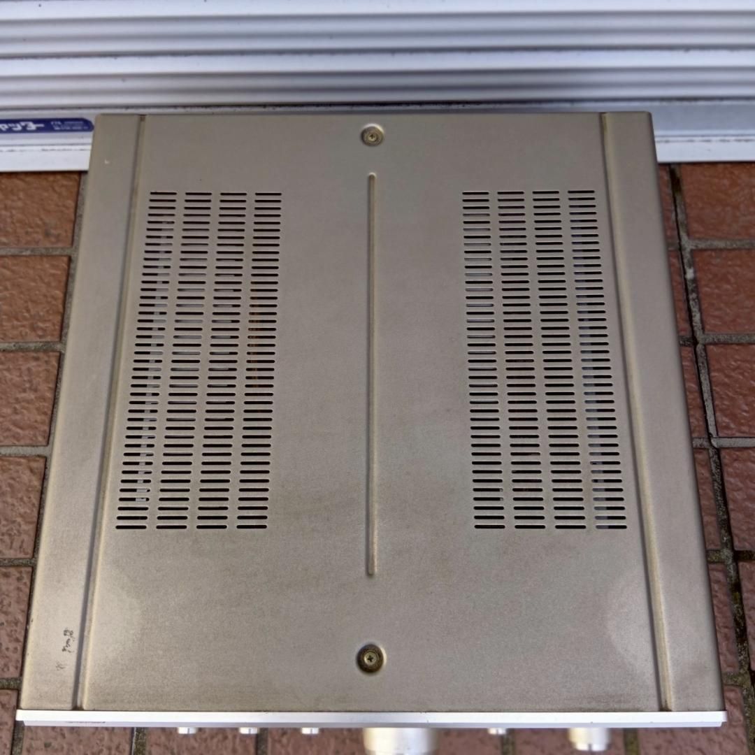 プリメインアンプ