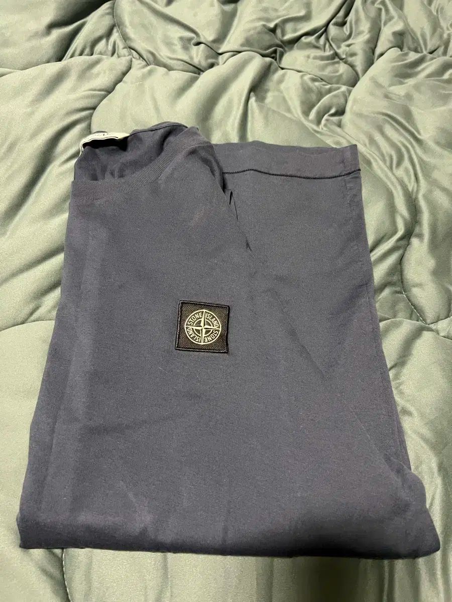 STONE ISLAND ストーンアイランド ロングスリーブ ほぼ L