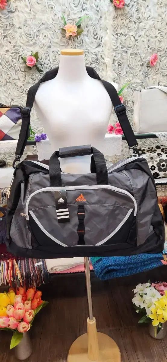 adidas アディダス 48L スポーツバッグ