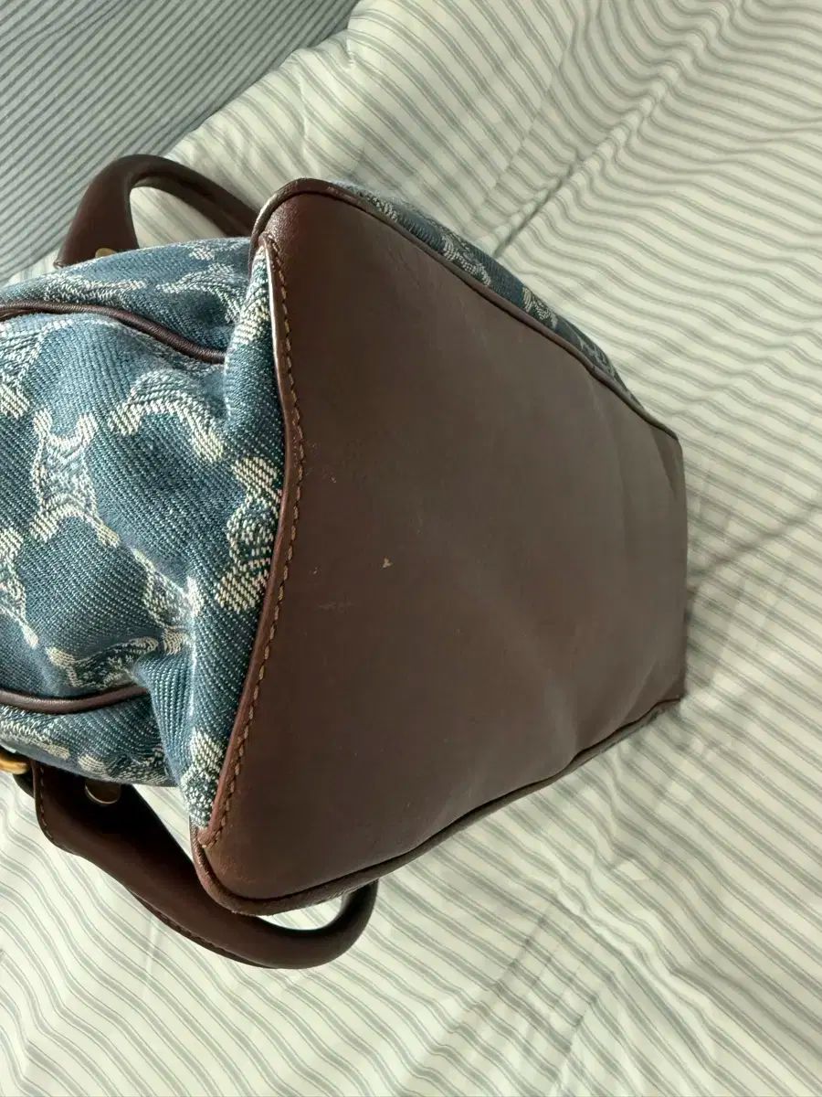 Celine セリーヌ