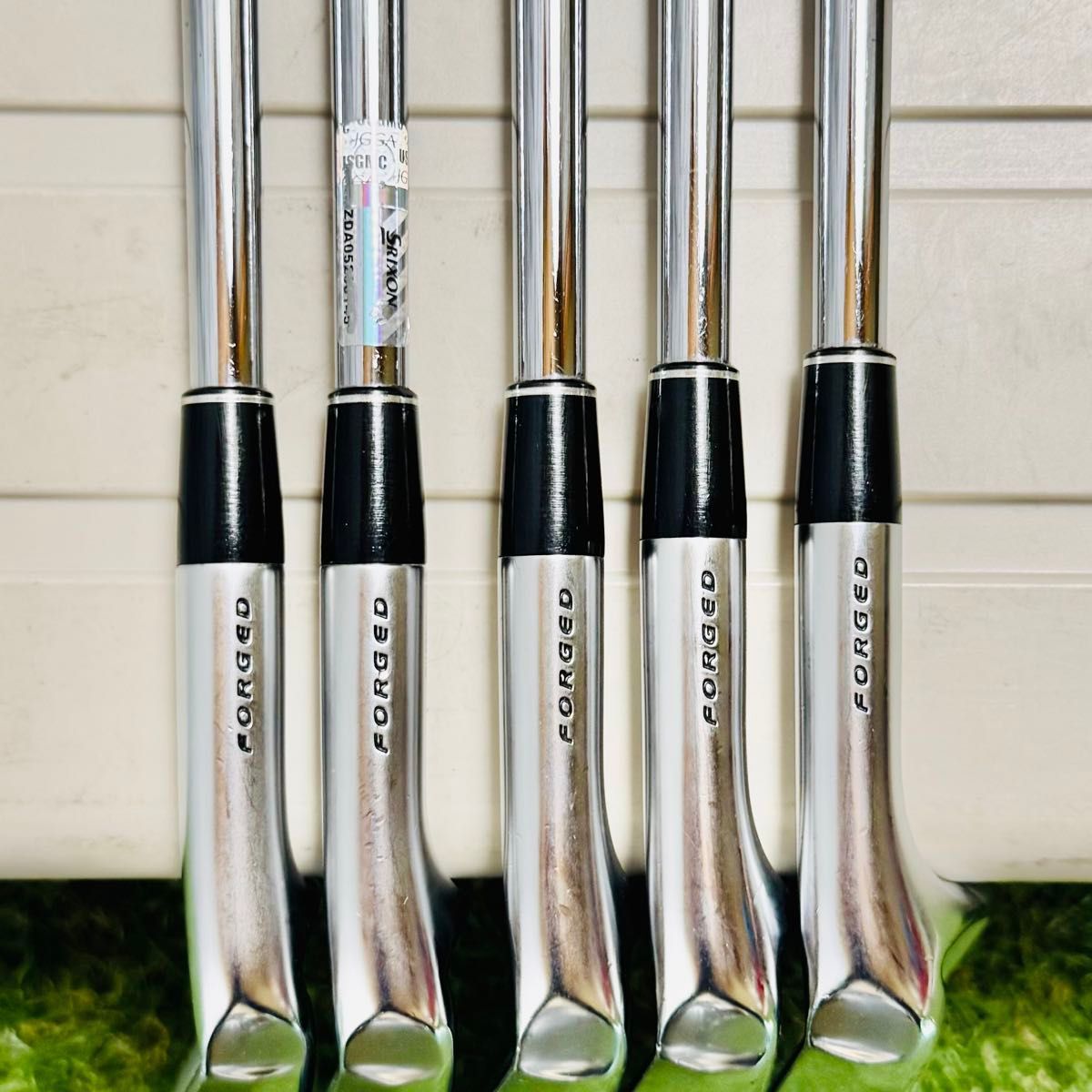 海外直営店直接買い付け！ ハードヒッター向け スリクソン ZX7 メンズアイアンセット 5本 S