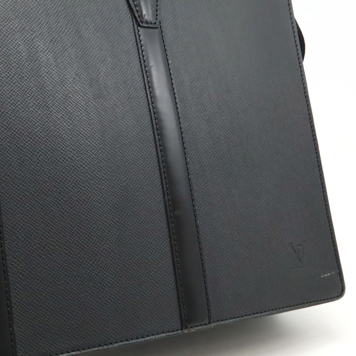 LOUIS VUITTON ルイ ヴィトン タイガ ポルトドキュマン ロザン