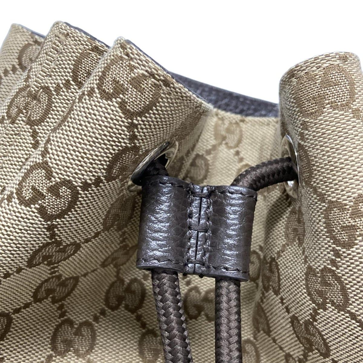 ベージュ×ダークブラウン レザー