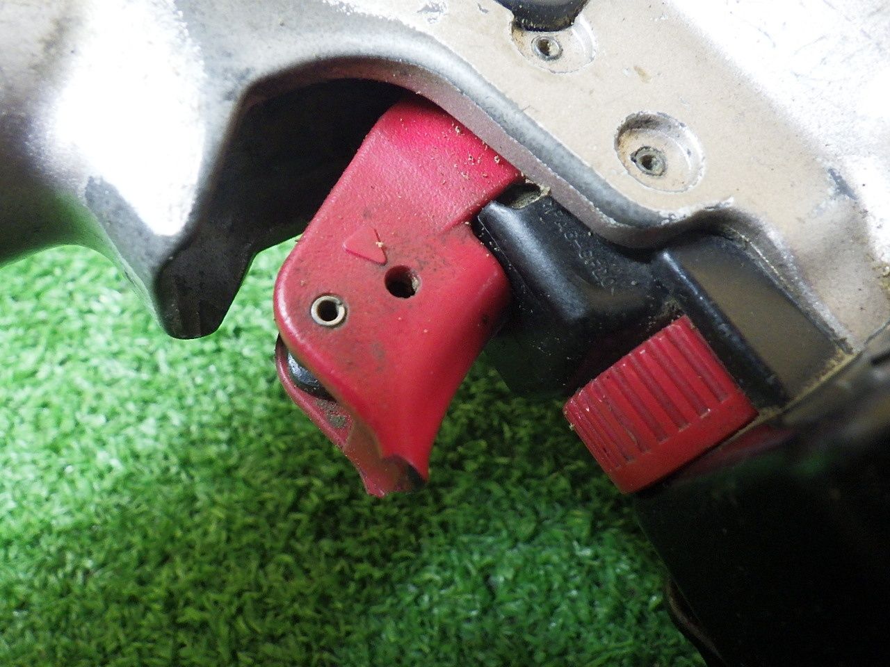 キュートな トリガー折れあり マックス 90mm 高圧 釘打機 HN-90N2 エアツール エア工具 MAX スーパーネイラ 現状お渡し 品