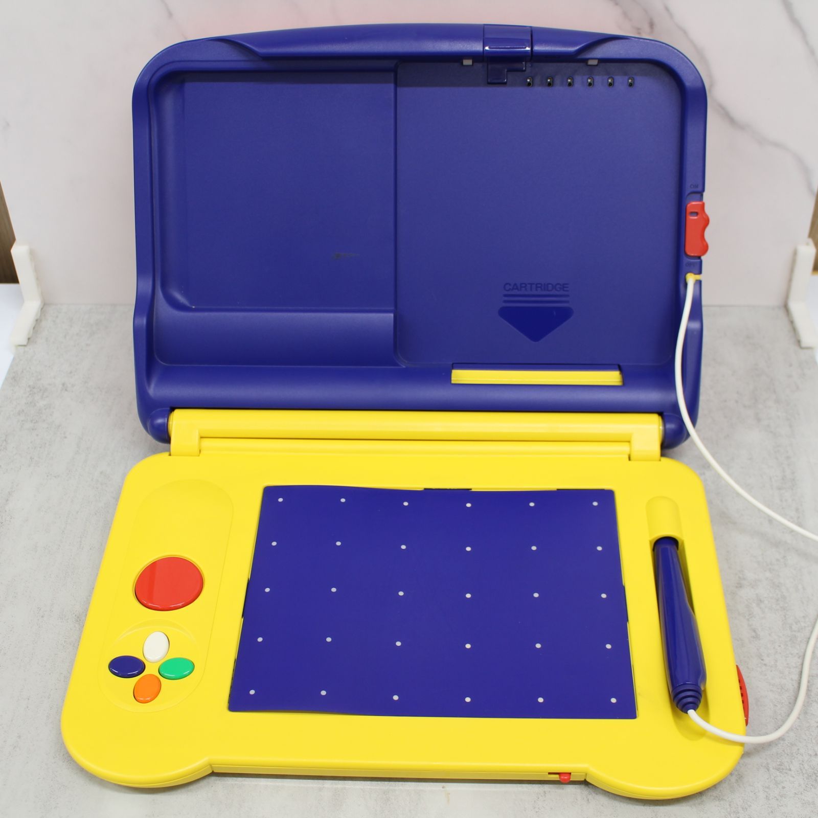 S071)【動作品/すぐ遊べるセット♪】SEGA PICO キッズコンピュータ HPC-0008 ソフト5本付き 子供用 セガ ピコ 絵本ゲーム 知育玩具 ドラえもん サンリオ レトロゲーム