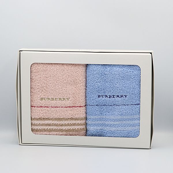 BURBERRYバーバリー【バスタオルセット】ピンク・ブルー｟未使用品，日本製｠ 未使用品BURBERRY バーバリー バスタオル 日本製 - メルカリ