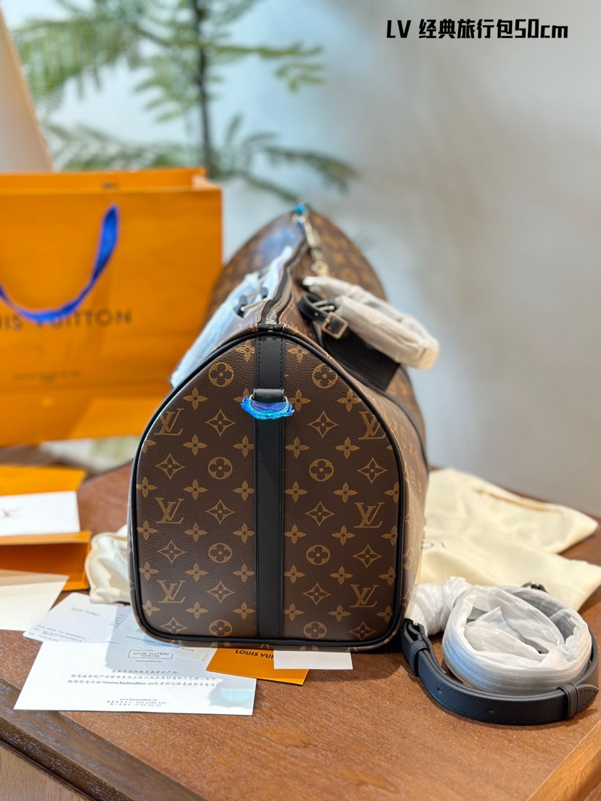 Vuitton ルイ